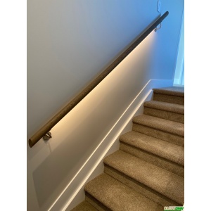 led_handrail_1366208184